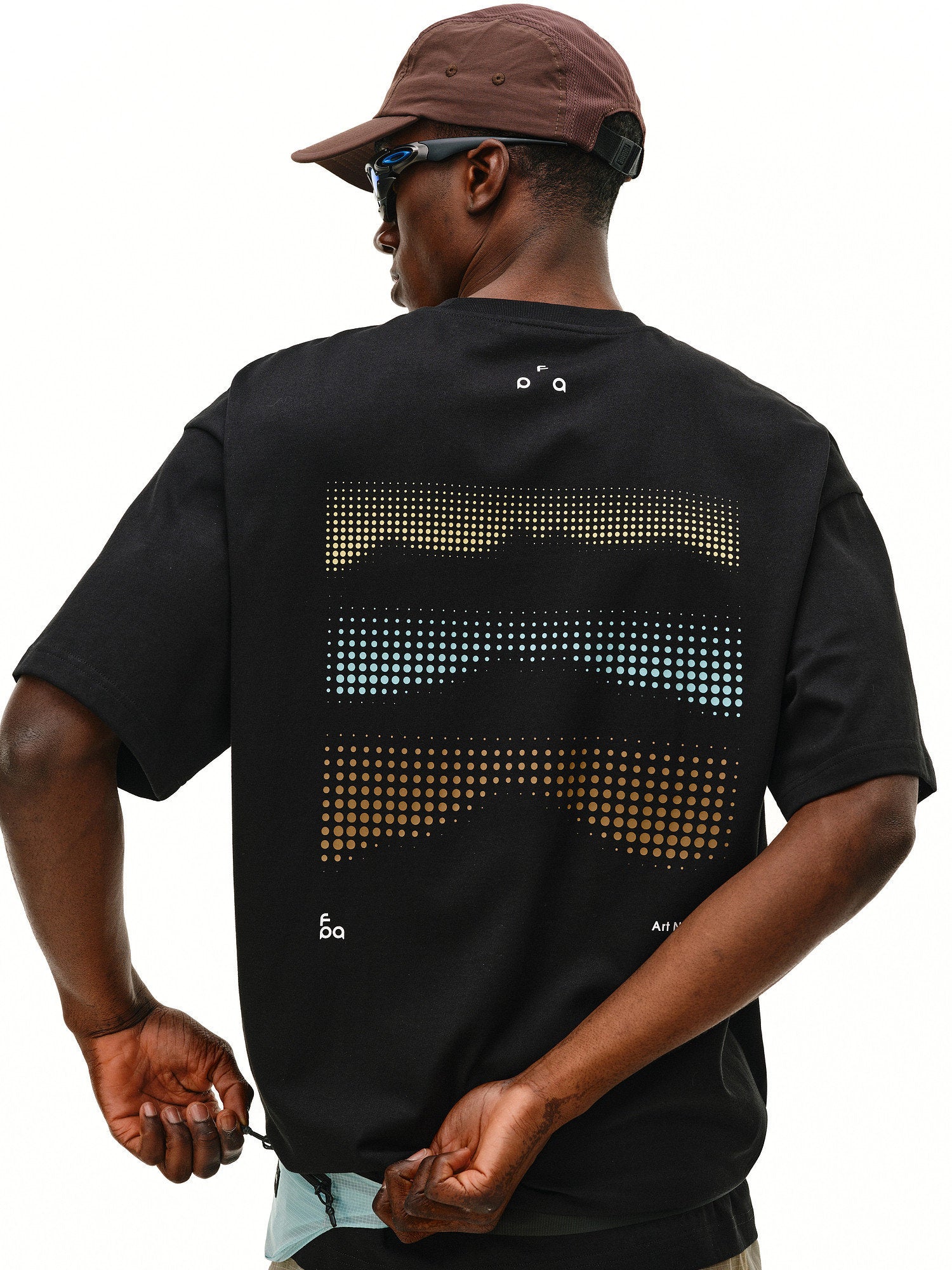 Dot Gradient Mountain Short-Sleeve T-Shirt