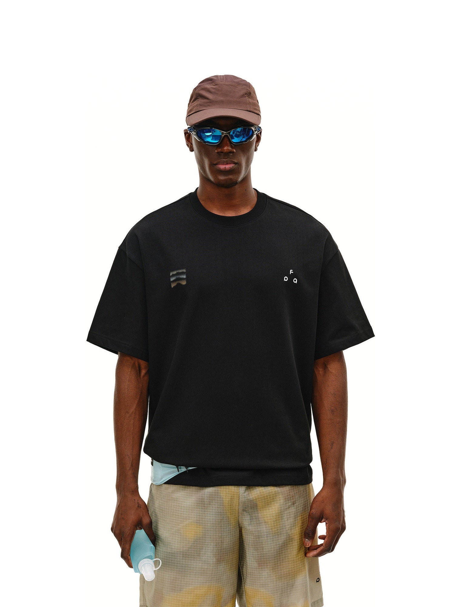 Dot Gradient Mountain Short-Sleeve T-Shirt
