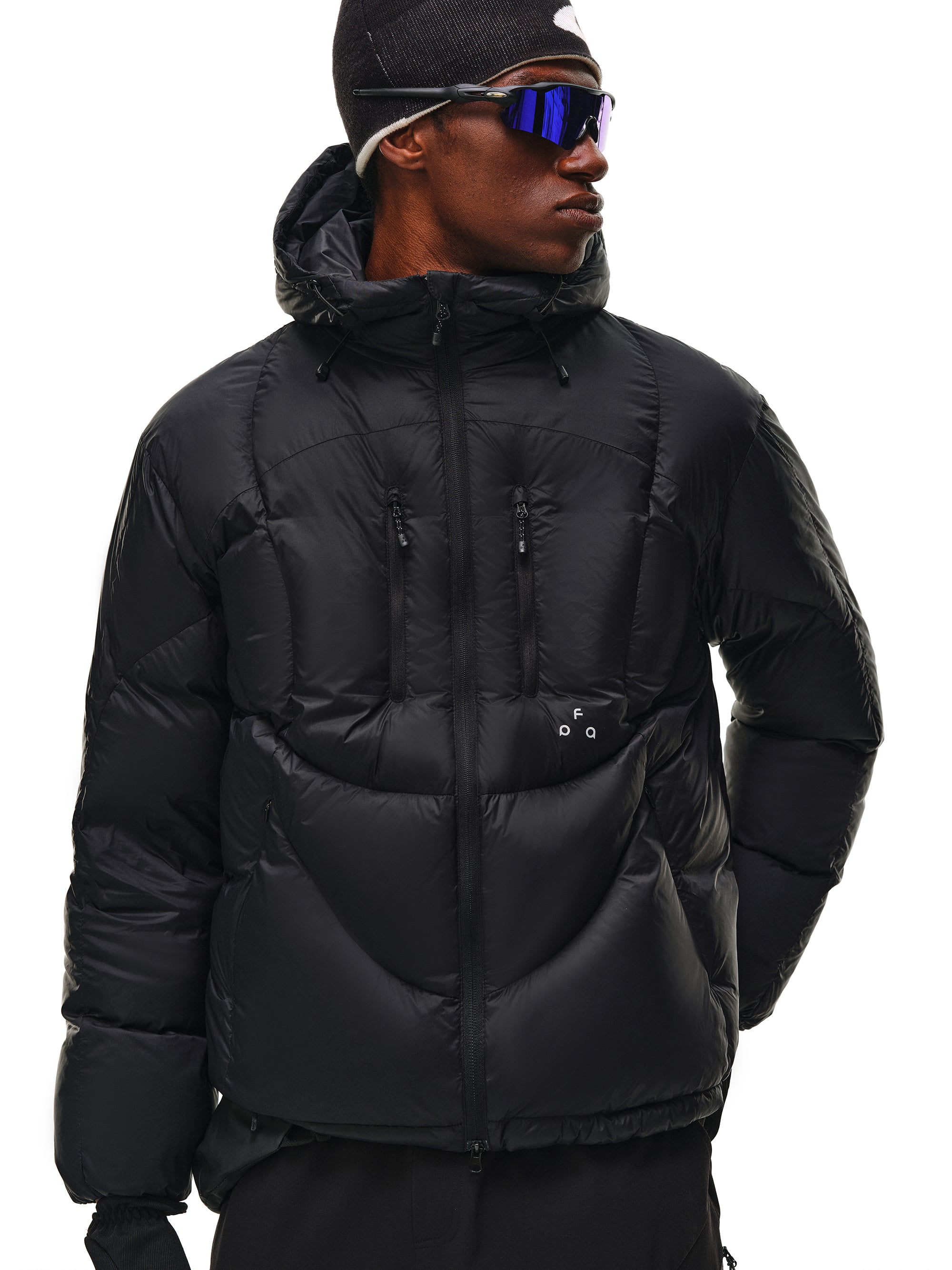 Curved Structur Hooded Down