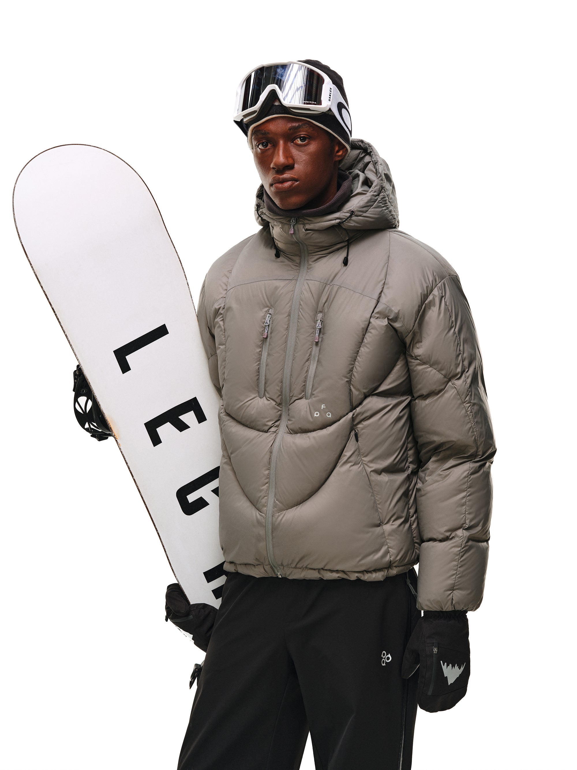 Curved Structur Hooded Down