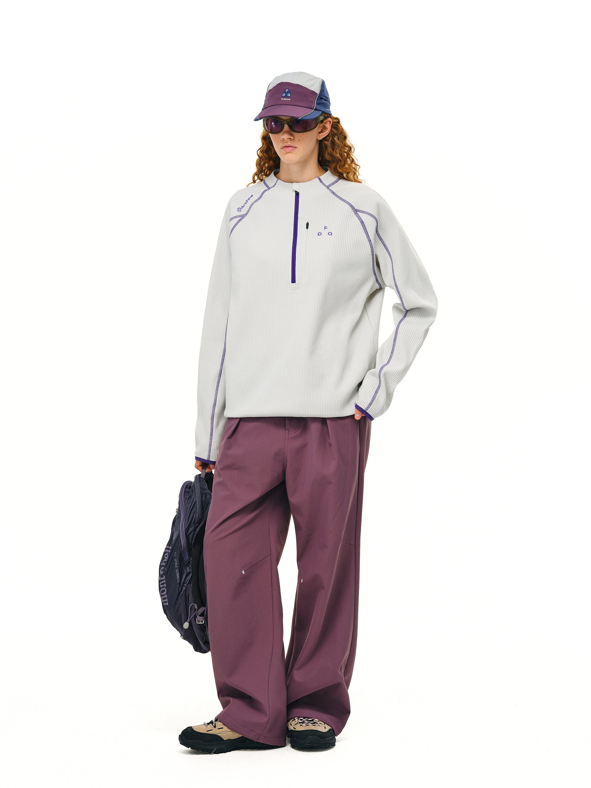 Contrast 1/2 Zip Long-T