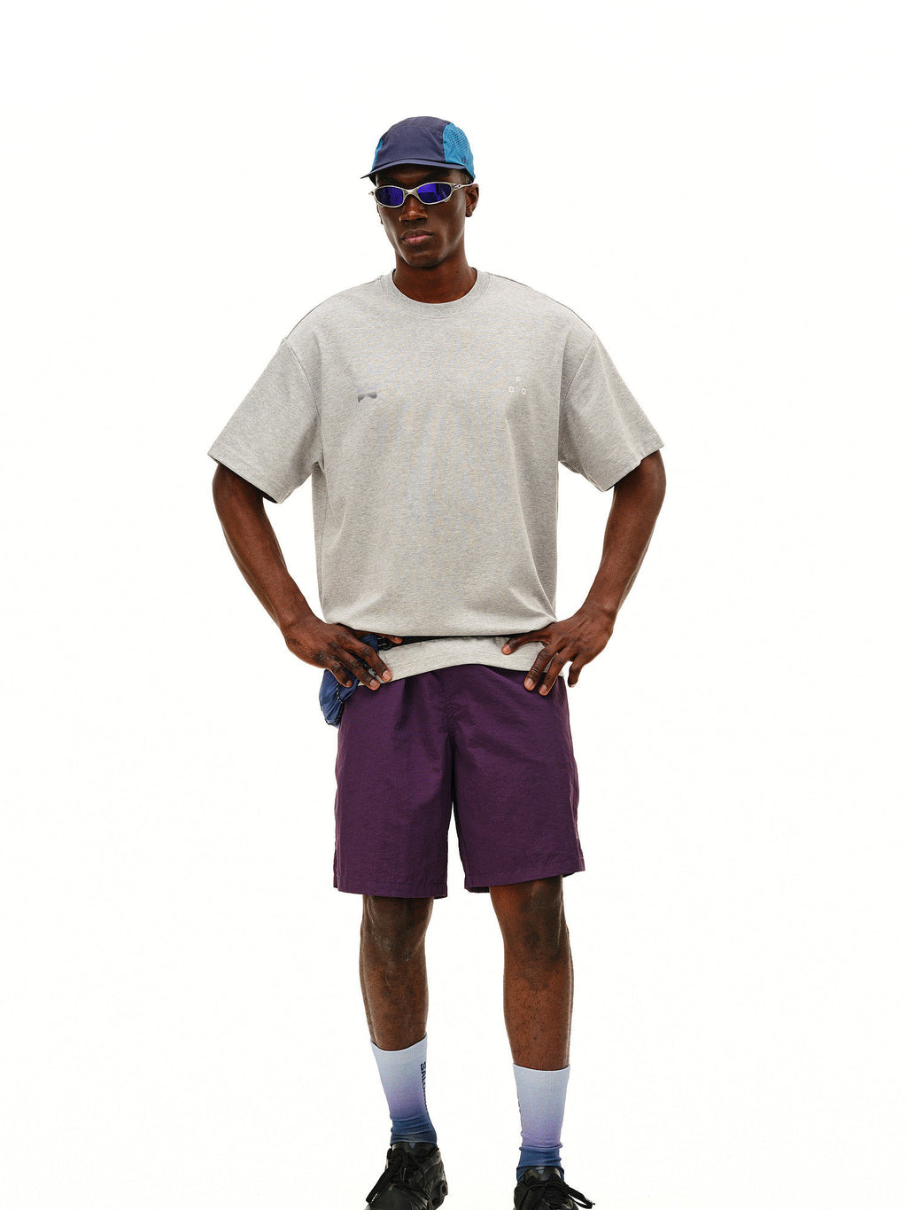 Dot Gradient Mountain Short-Sleeve T-Shirt