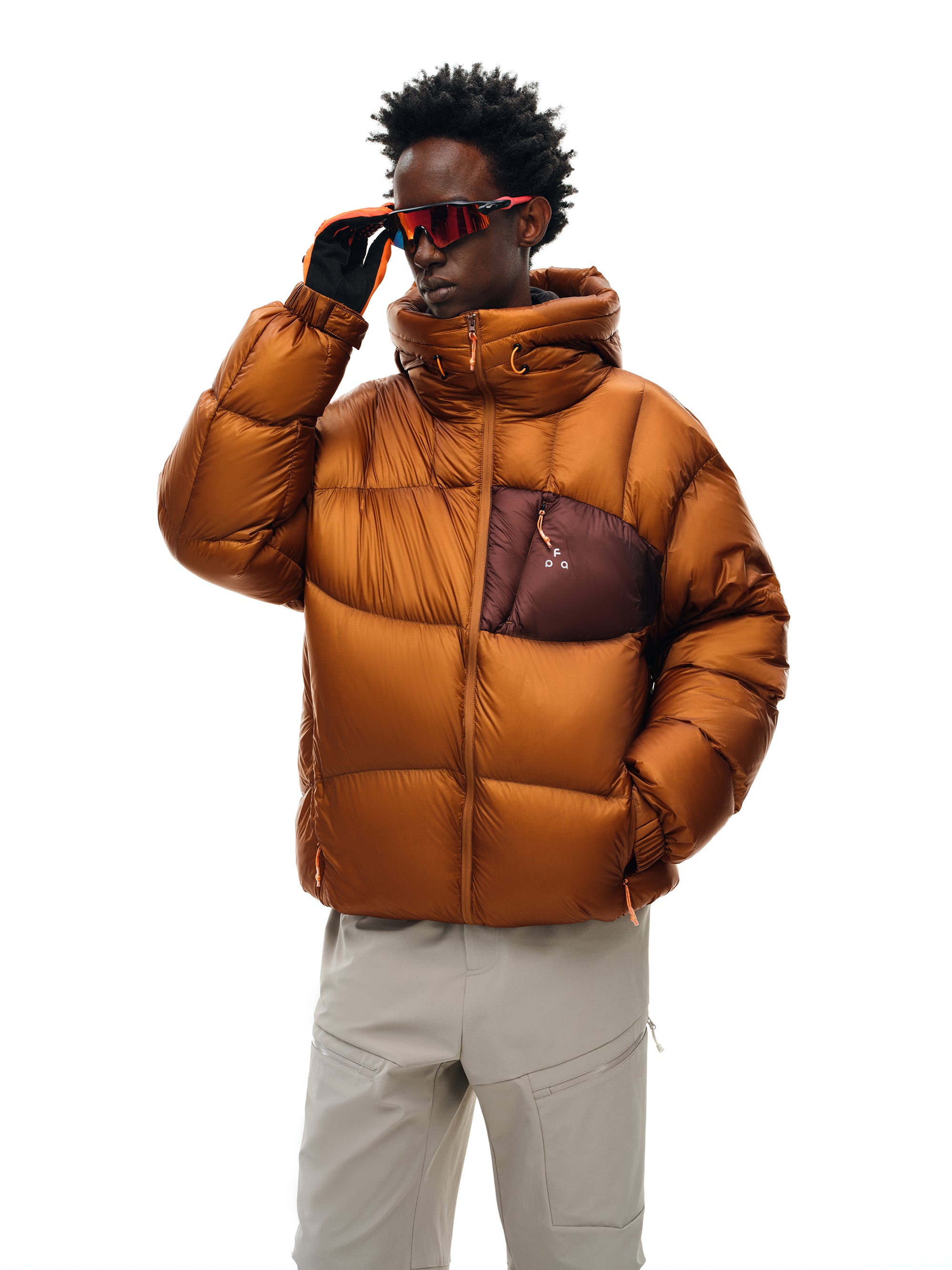 800 Fill Power Contrast Hooded Down