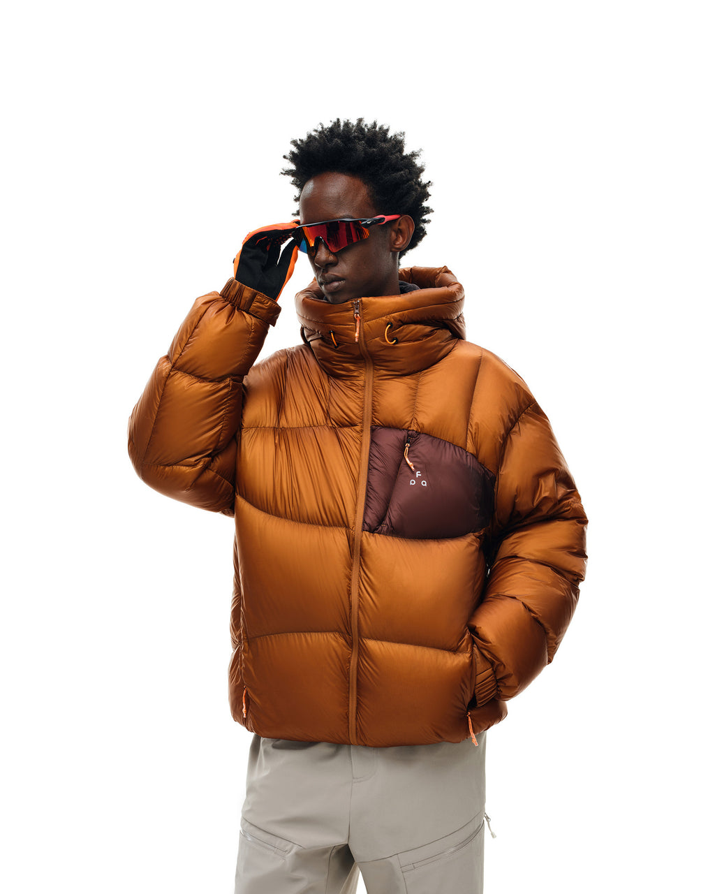 800 Fill Power Contrast Hooded Down