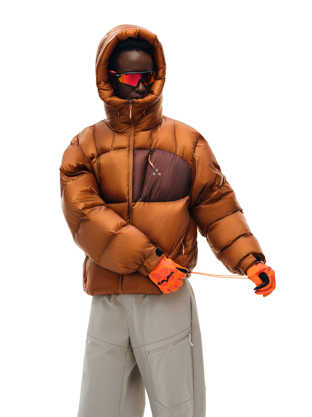 800 Fill Power Contrast Hooded Down