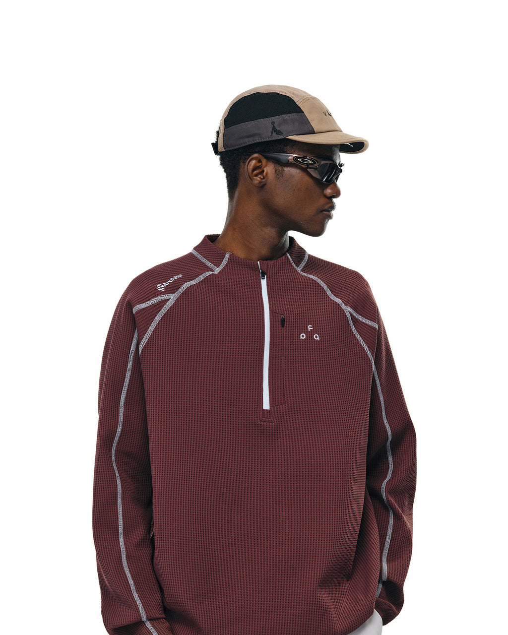 Contrast 1/2 Zip Long-T