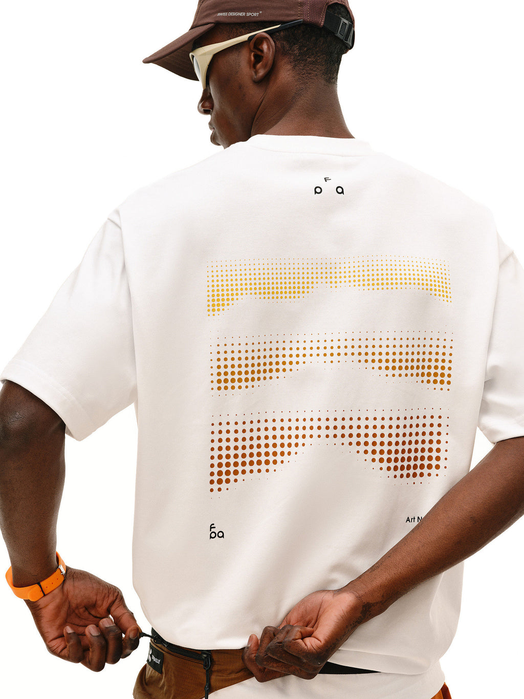 Dot Gradient Mountain Short-Sleeve T-Shirt